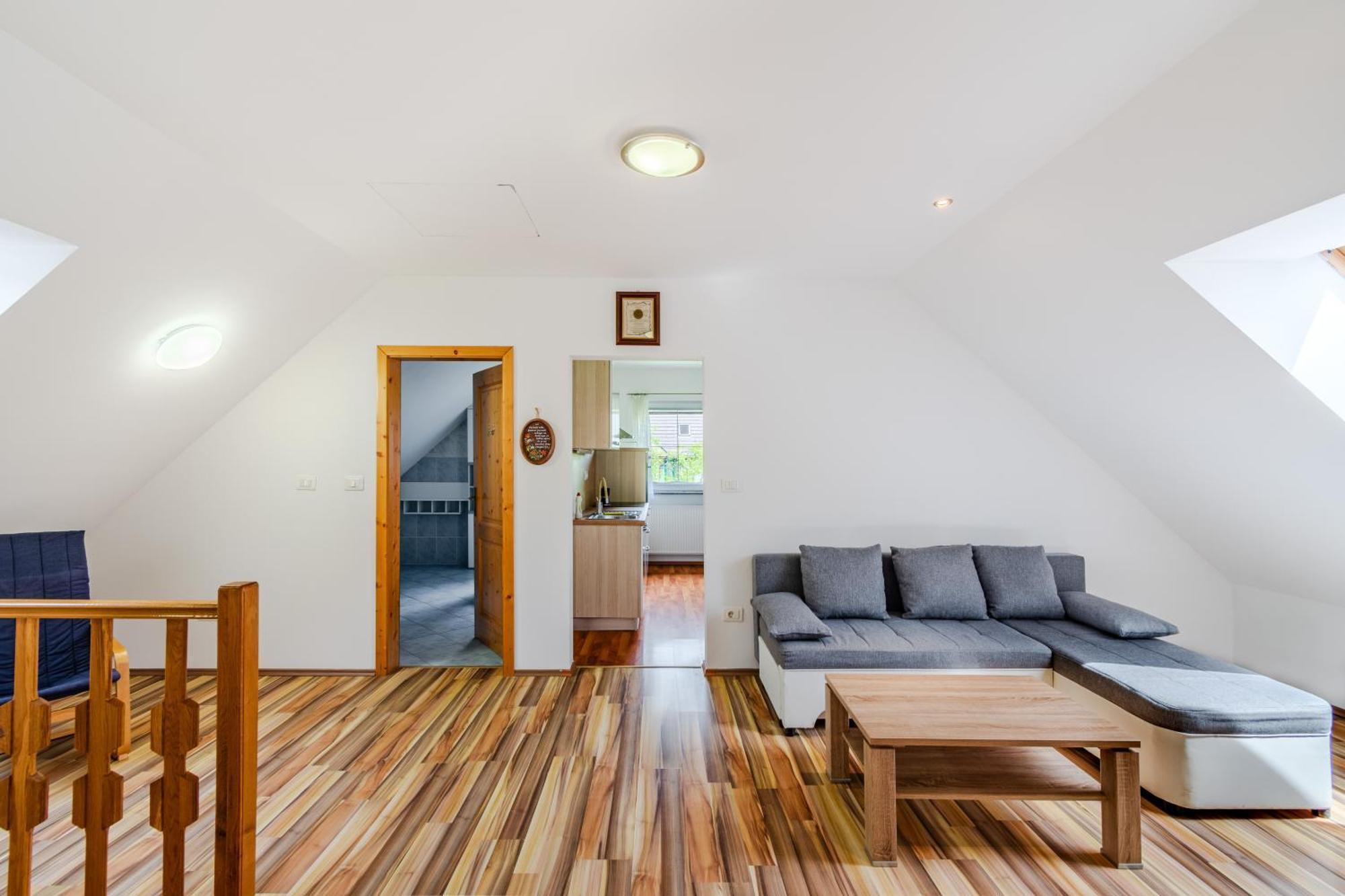 Apartment Pr' Stajercu With Free Onsite Parking Бовец Экстерьер фото