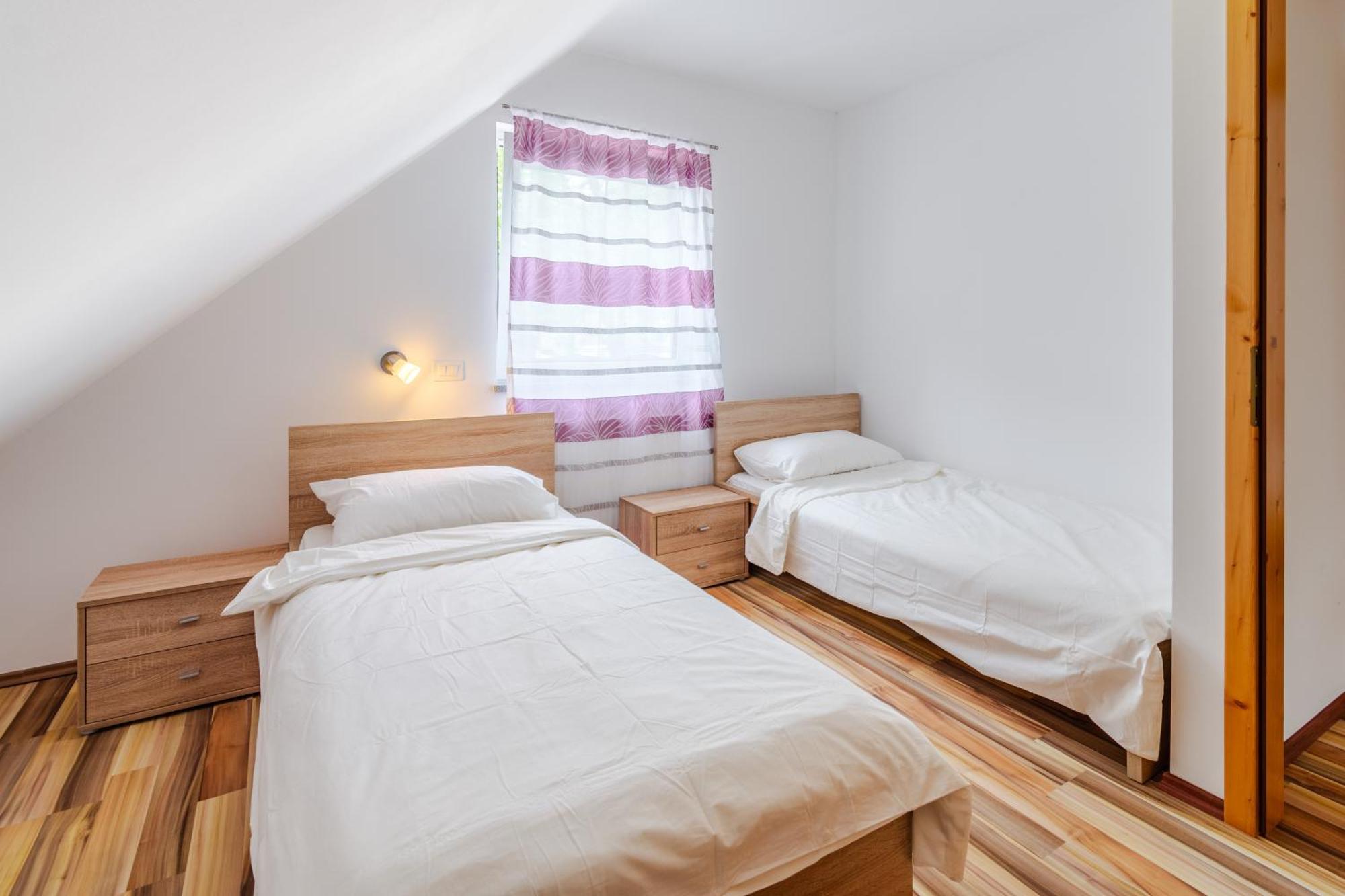Apartment Pr' Stajercu With Free Onsite Parking Бовец Экстерьер фото